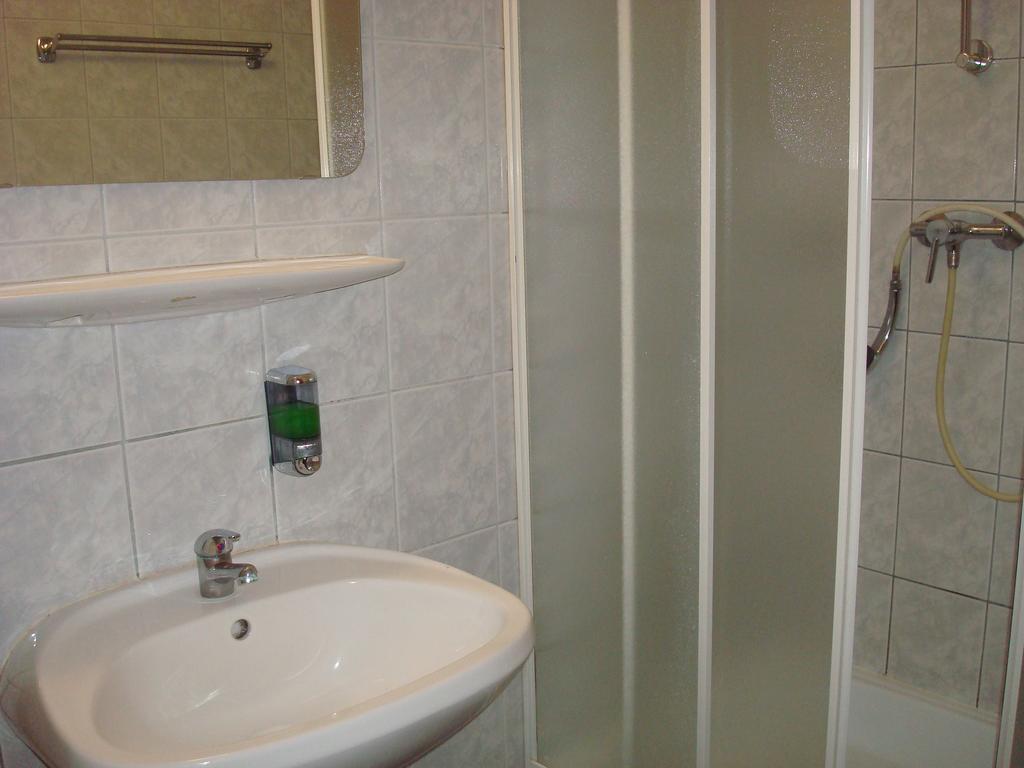 Hotel Termal Tiszaújváros 部屋 写真