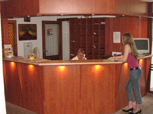 Hotel Termal Tiszaújváros エクステリア 写真
